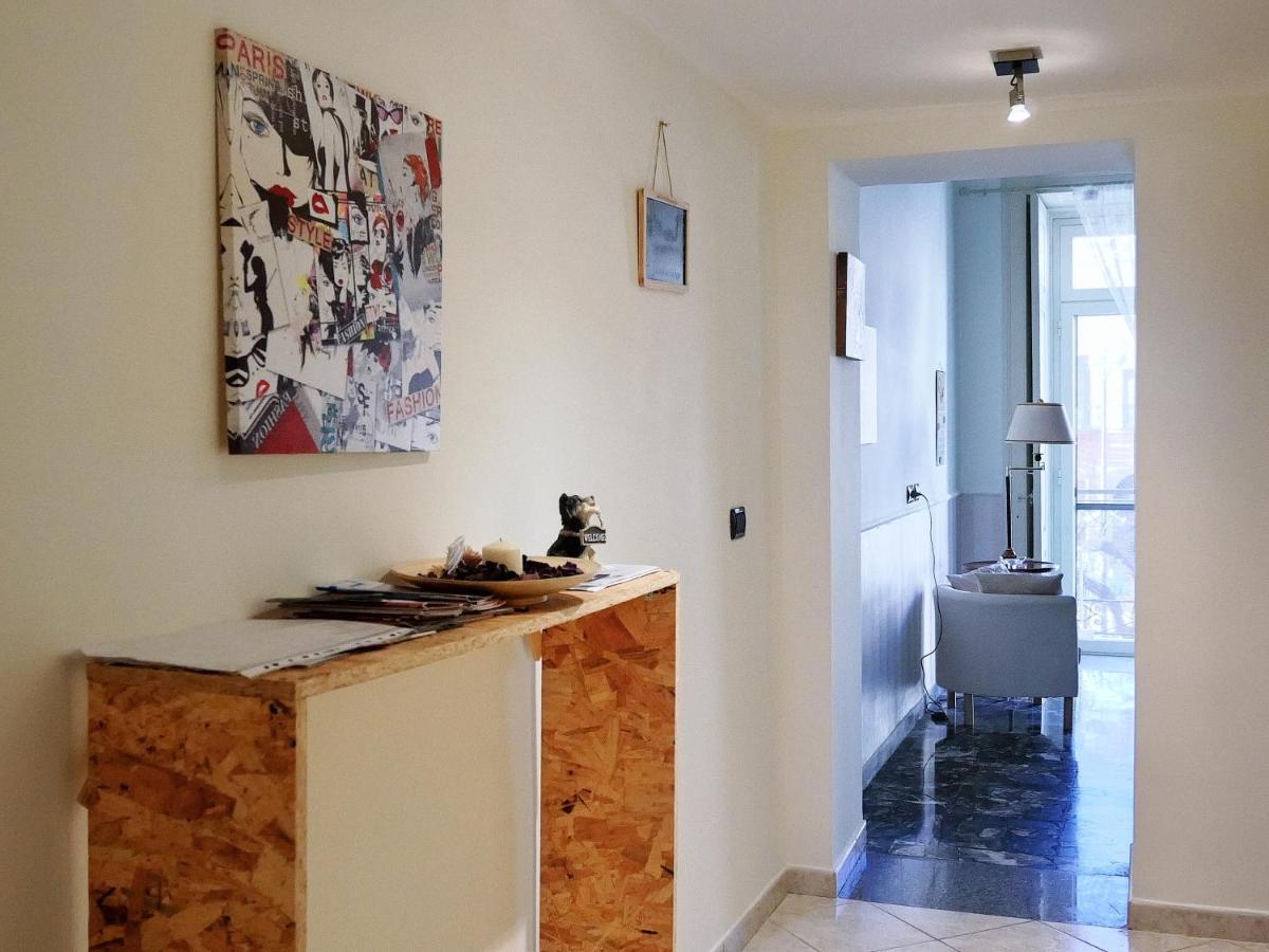 La Casetta Di Nonna Pina - Appartamento Con Cucina In Pieno Centro Torre Annunziata Exterior foto